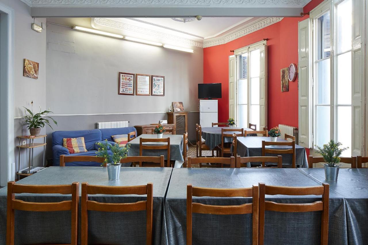 B&B Estudiantes Balmes Barcelone Extérieur photo